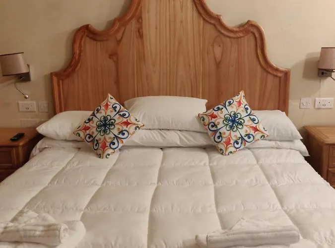 Central 214 Boutique Hotel